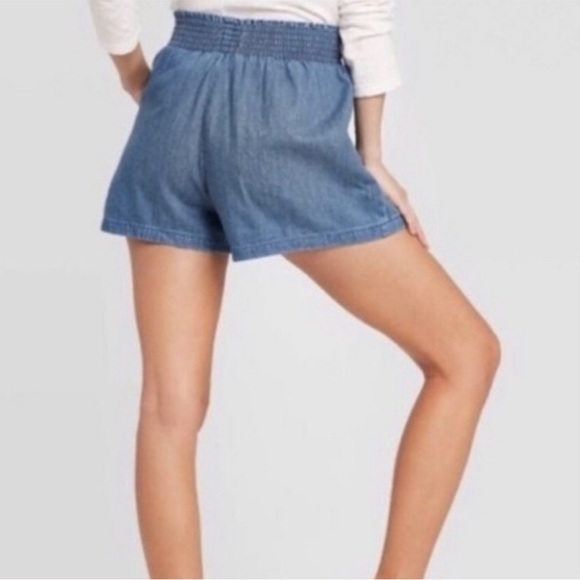 Universal Thread Chambray Shorts - Picture 2 of 6